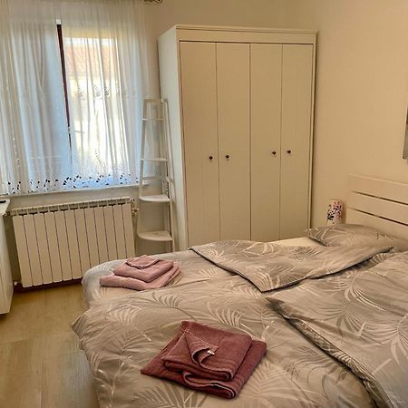איזולה Apartments Kolorcek מראה חיצוני תמונה