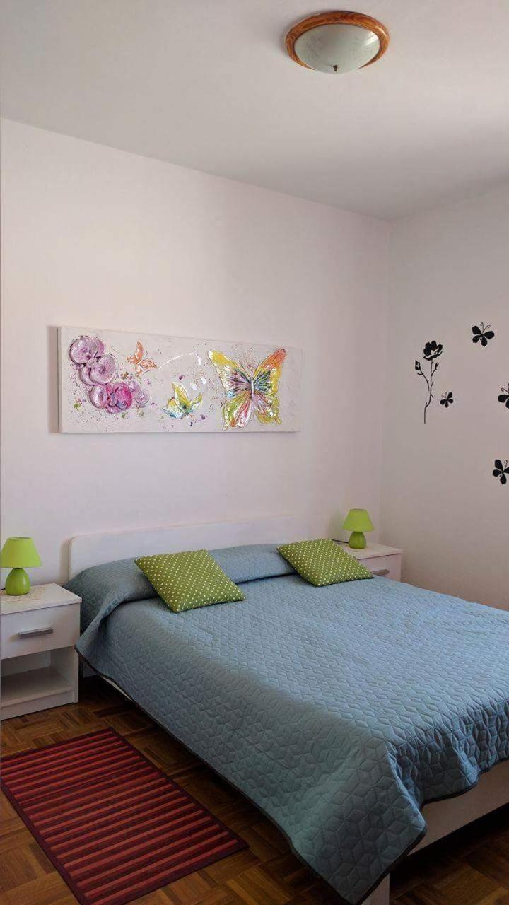 איזולה Apartments Kolorcek מראה חיצוני תמונה