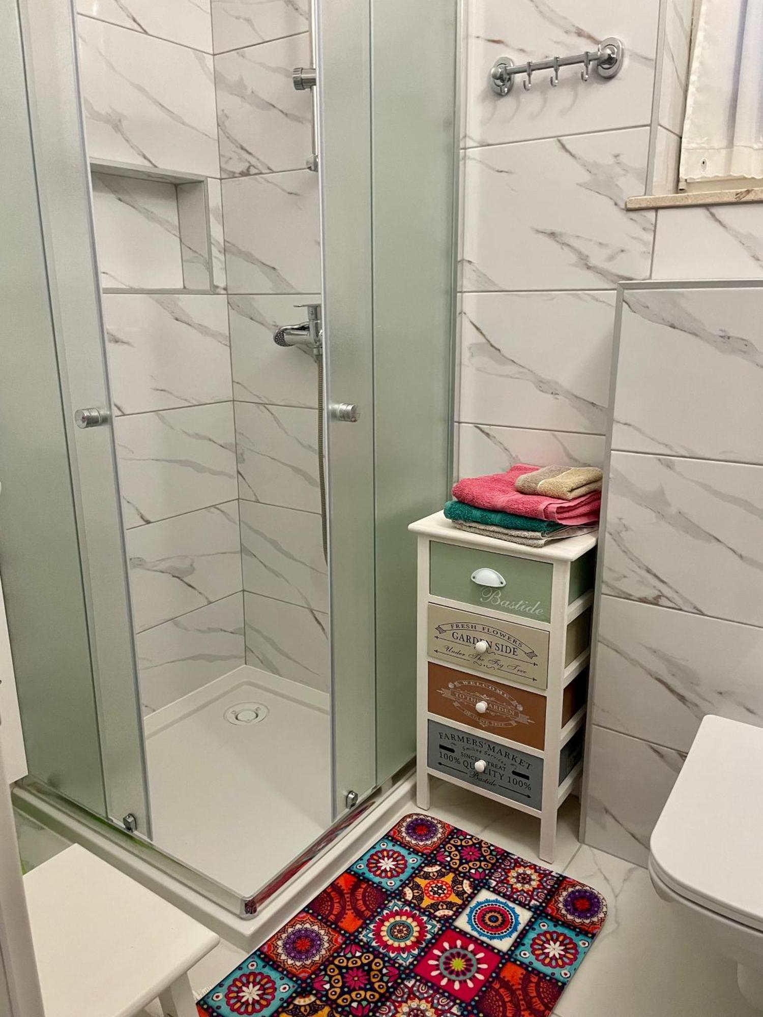 איזולה Apartments Kolorcek מראה חיצוני תמונה